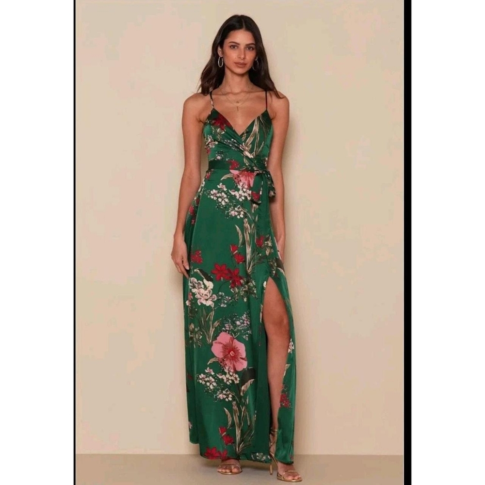 Lulus Women's Green Satin Floral Print V-neckline Strappy Sleeves Backless Dress